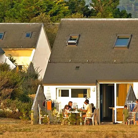 Hotel Holiday Les Plages De Guerande, La Turballe, Acc For 6 Pers *